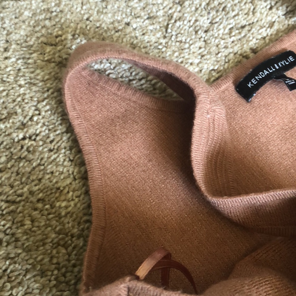 Brown Ribbed Summer Crop Top - Picture 4 of 4